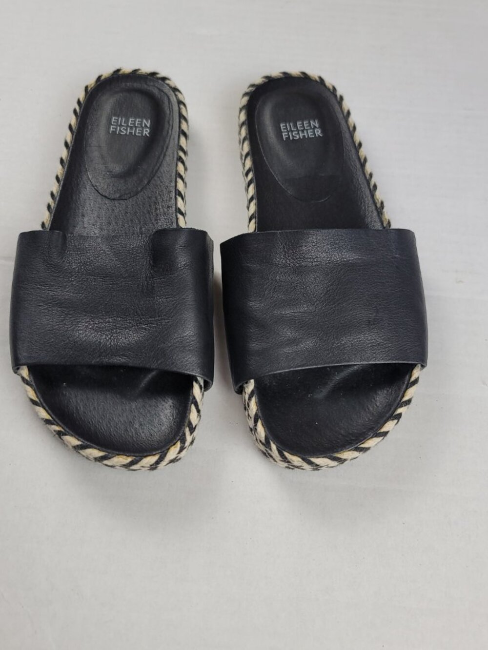Eileen Fisher Pear Leather Slide Sandals Size 7.5 Black Vacation Casual Neutral - Picture 4 of 11